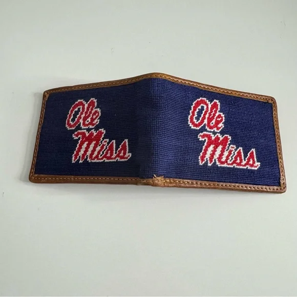 NEW SMATHERS & BRANSON Ole Miss (Dark Navy) Needlepoint Bi-Fold Wallet - Picture 5 of 6